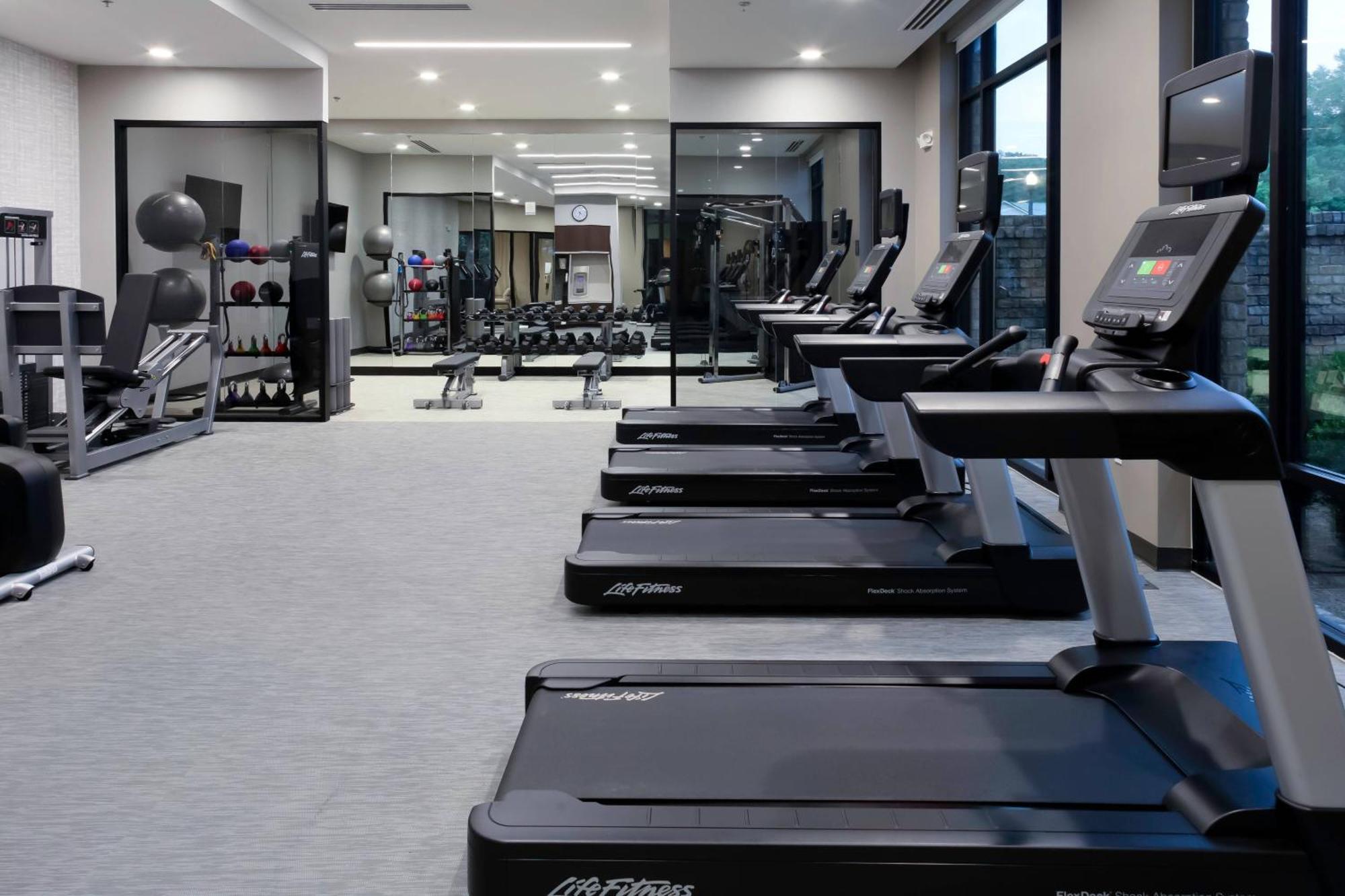 Courtyard By Marriott Thomasville Downtown Екстериор снимка
